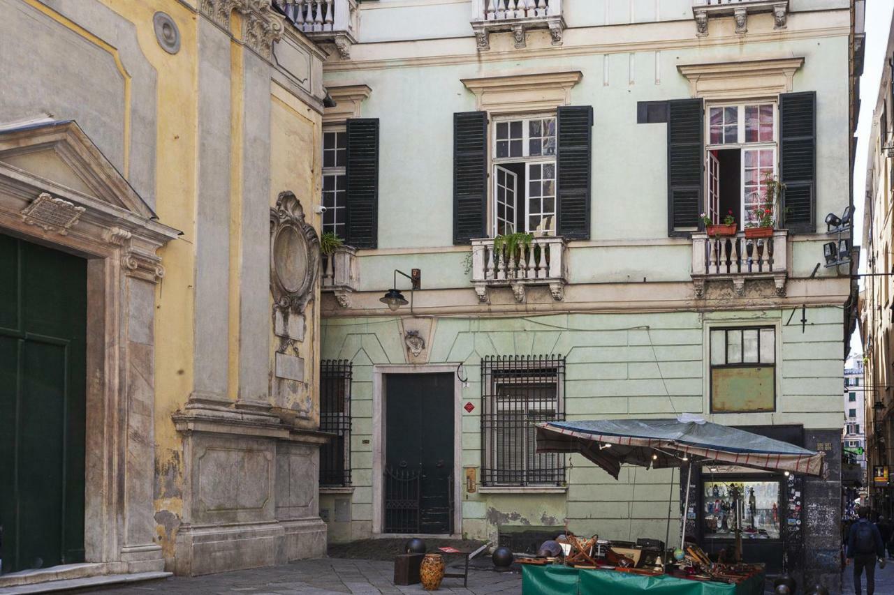 Wood And Stone Apartment In The Historical Center Génova Exterior foto
